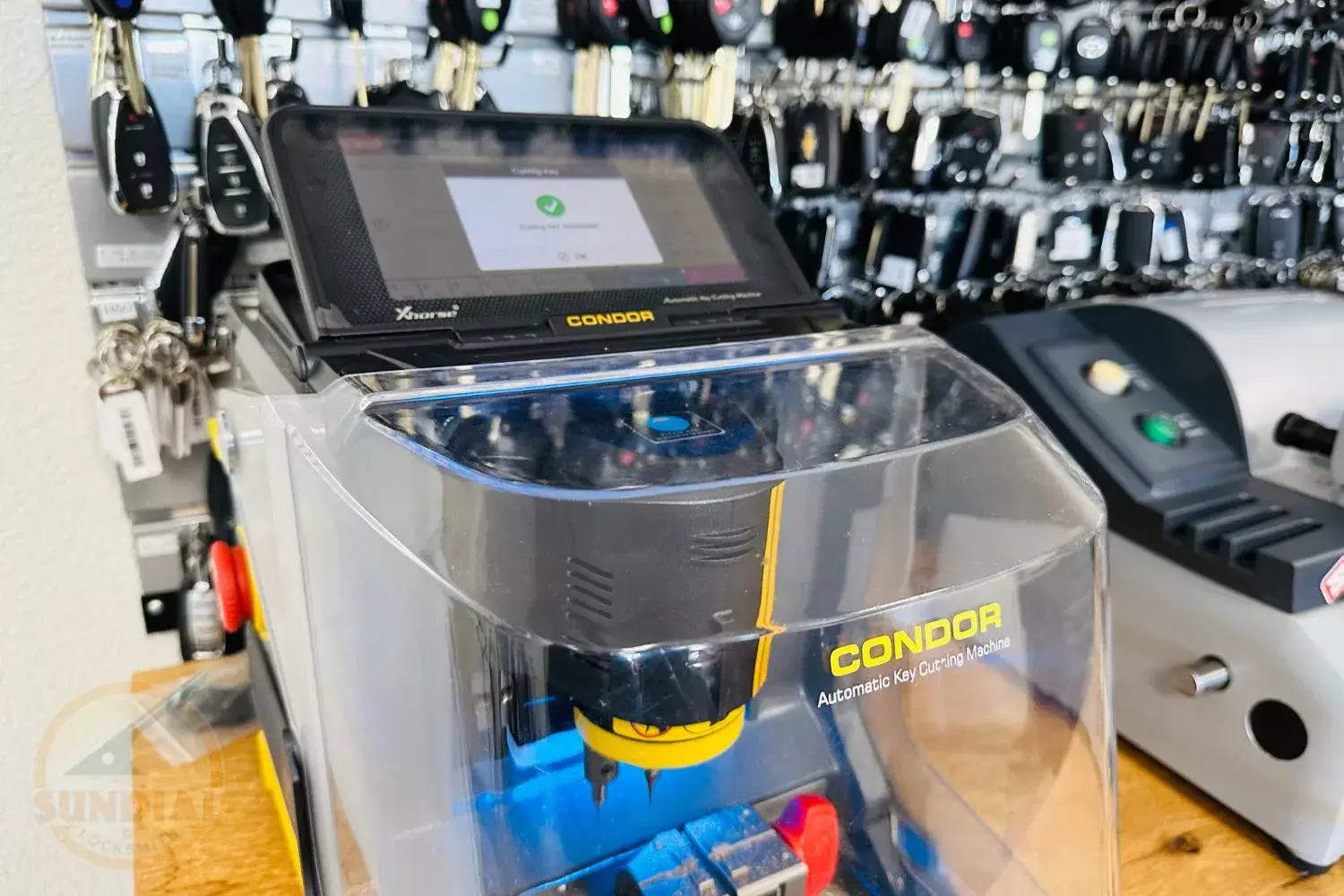 duplicate car keys near me