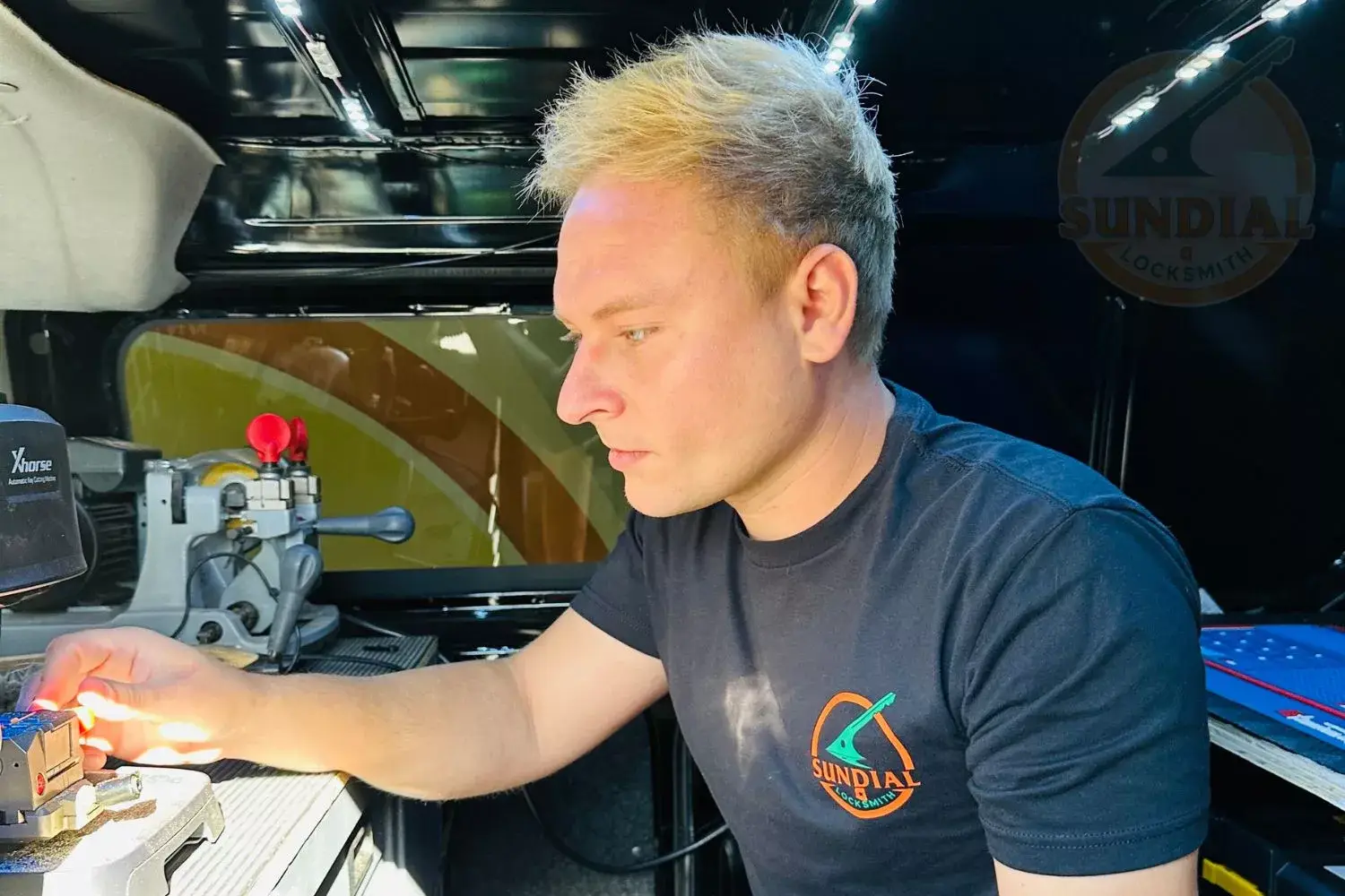 auto locksmiths near me